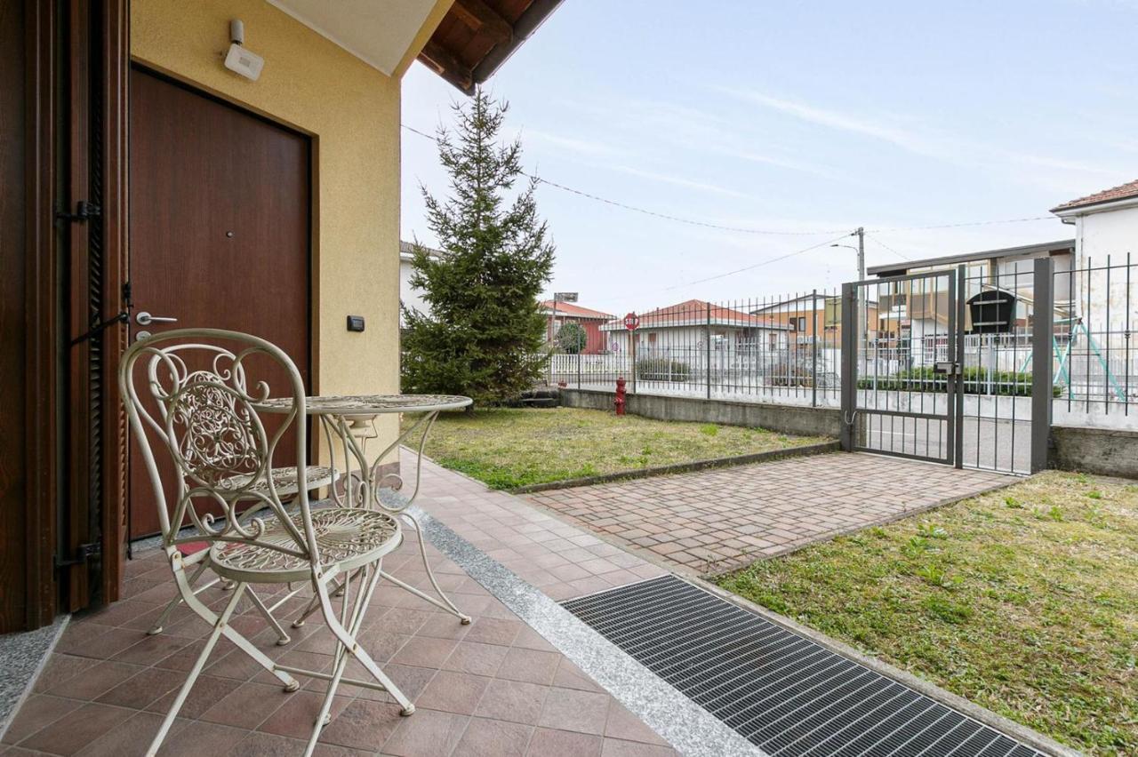 Le Quattro Stelle Villa Cardano Al Campo Extérieur photo