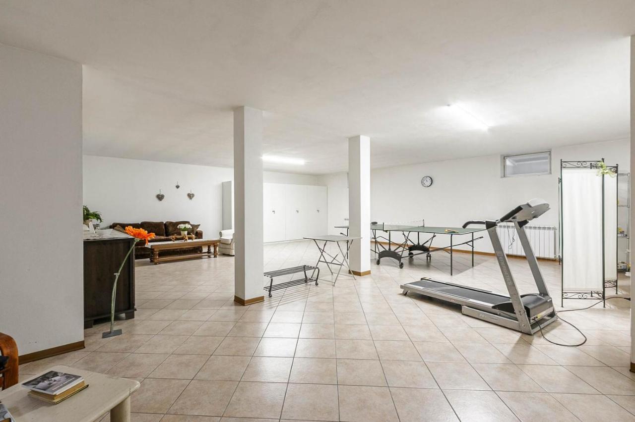 Le Quattro Stelle Villa Cardano Al Campo Extérieur photo