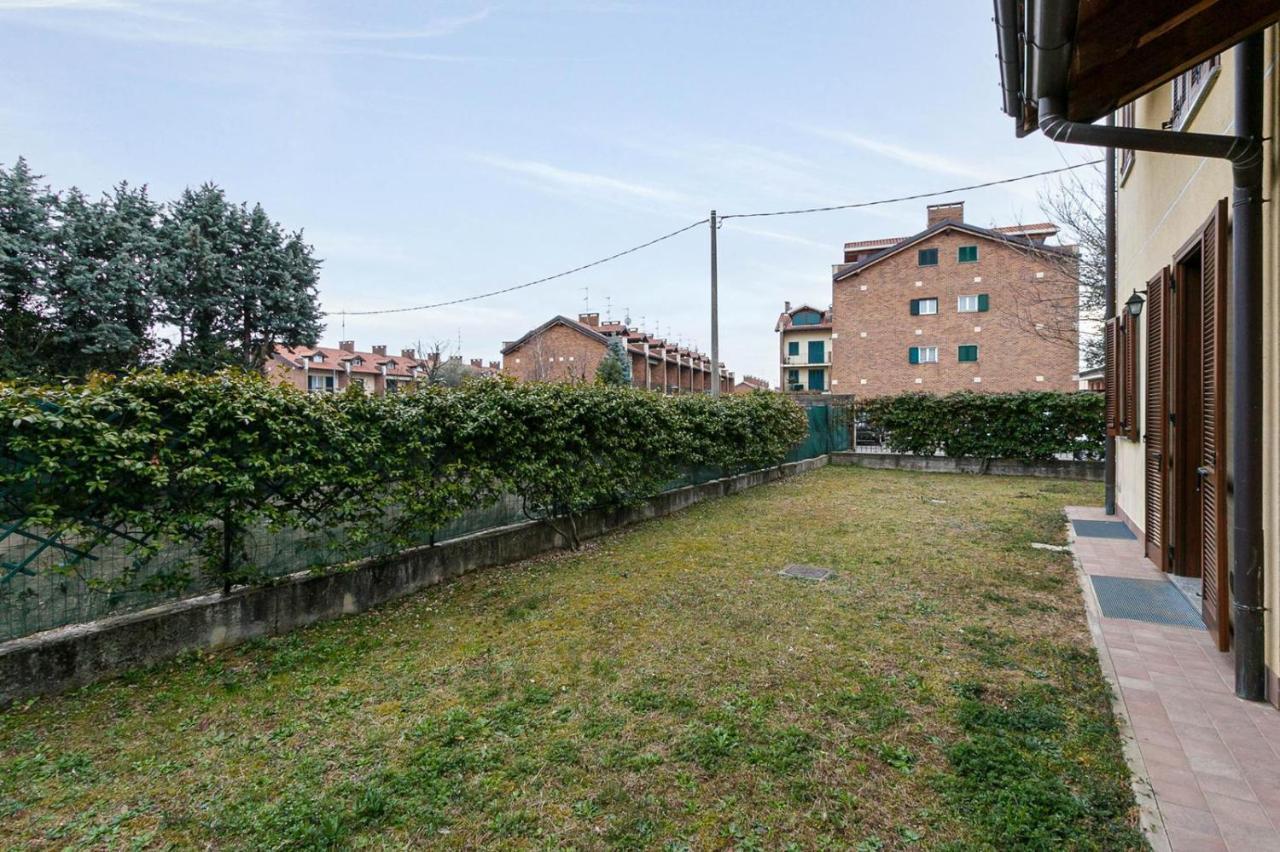 Le Quattro Stelle Villa Cardano Al Campo Extérieur photo