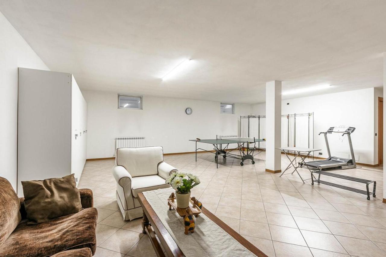 Le Quattro Stelle Villa Cardano Al Campo Extérieur photo
