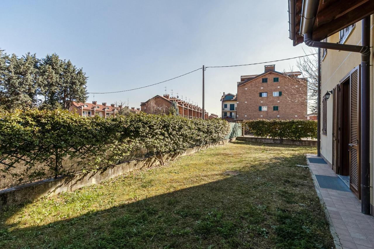 Le Quattro Stelle Villa Cardano Al Campo Extérieur photo